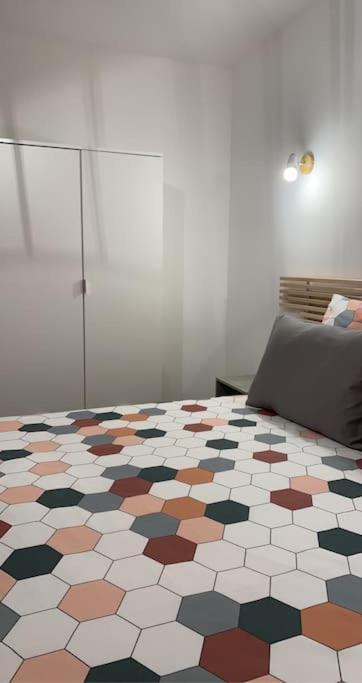 Meet - Airbus - Tramway Holiday home